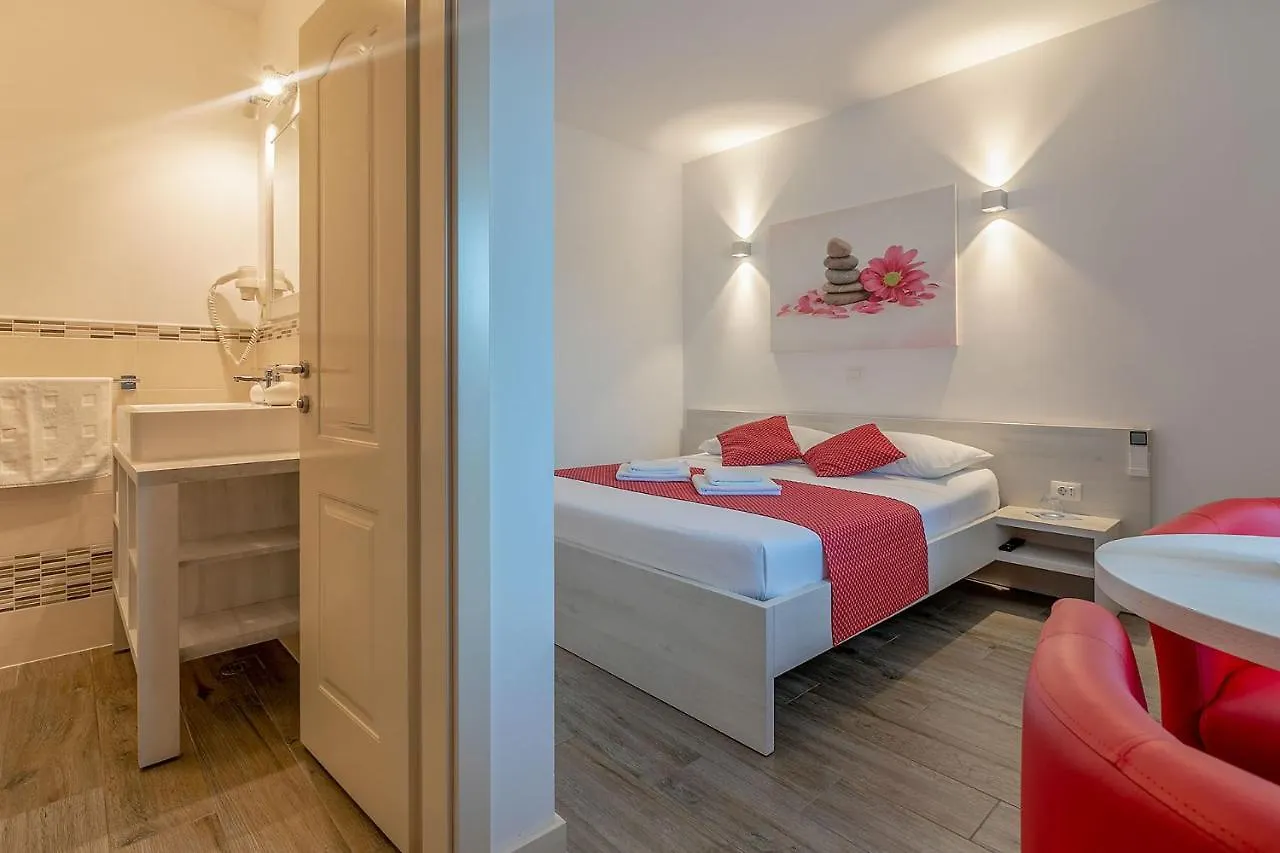 B&B L.D Pula
