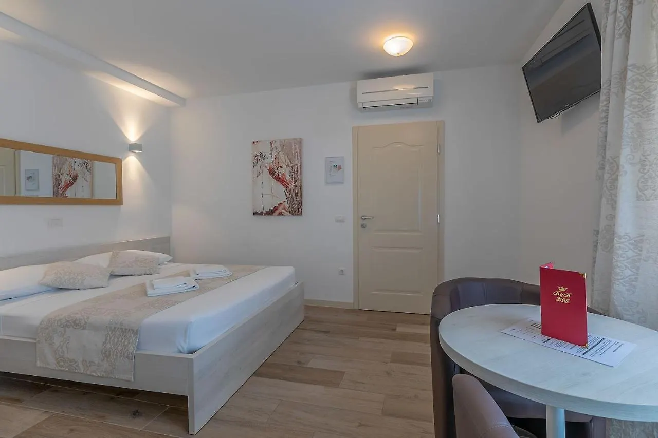 B&B L.D Pula Kroatien