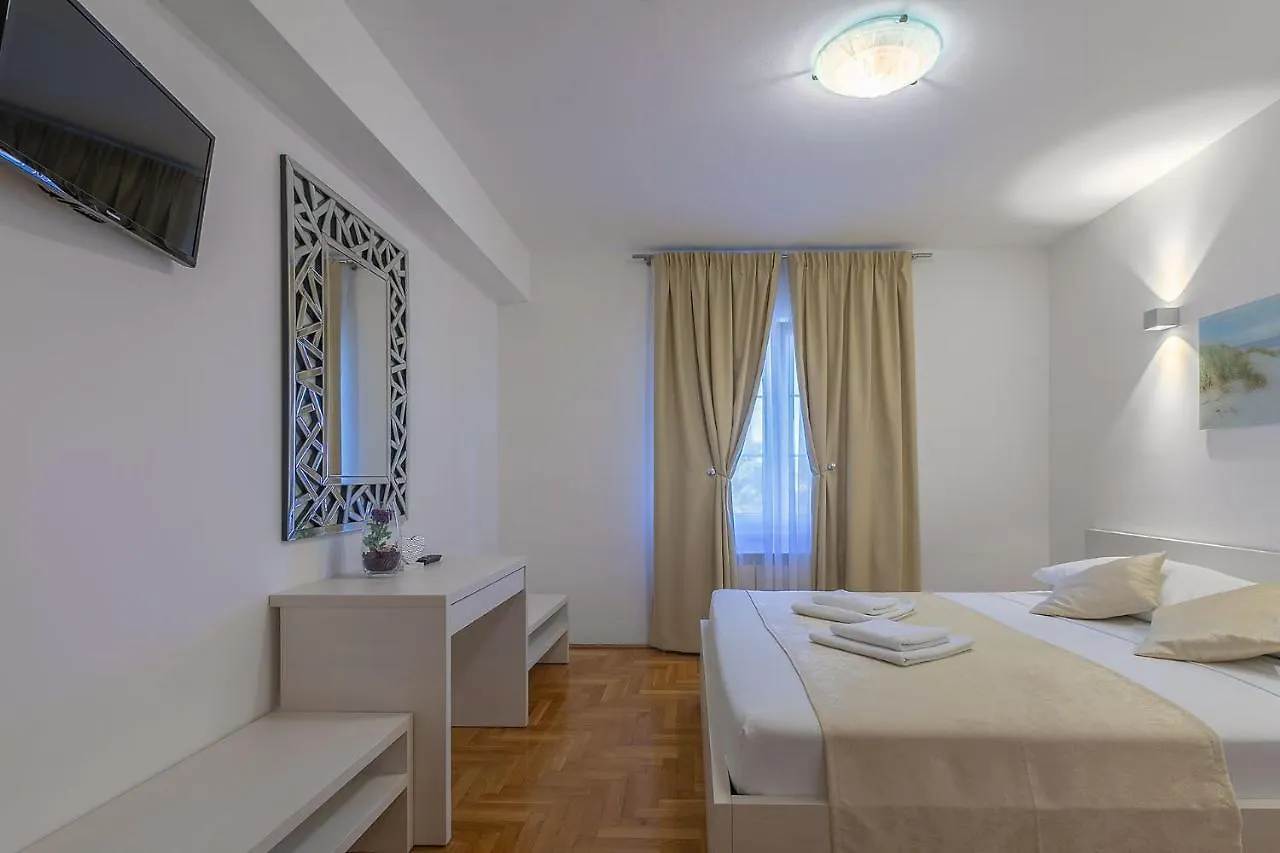 *** Frühstückspension B&B L.D Pula Kroatien