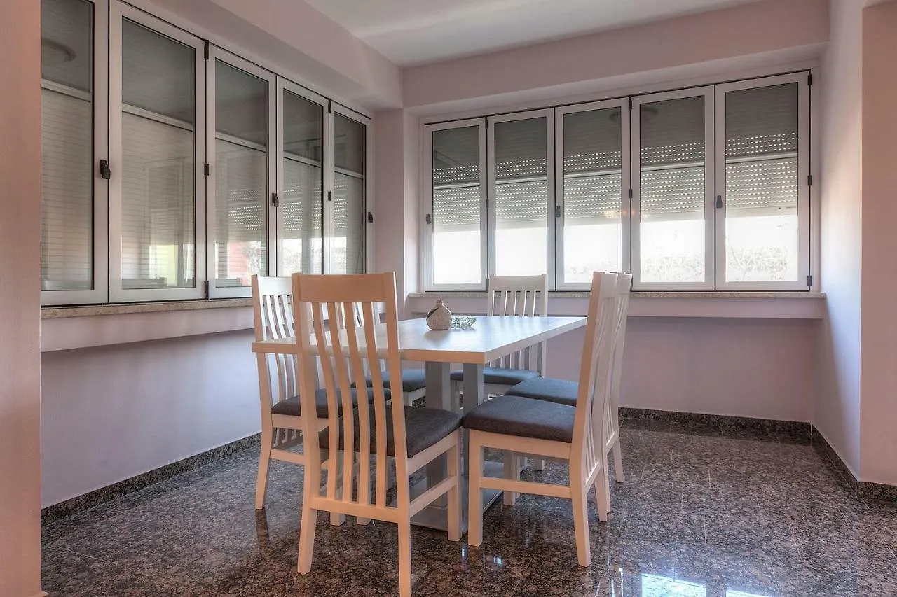 B&B L.D Pula Kroatien